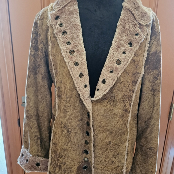 Flashback Couture Jackets & Blazers - Women's Brown Jacket with Snap Button Detail. Very Very Soft, I've Never Wore It
